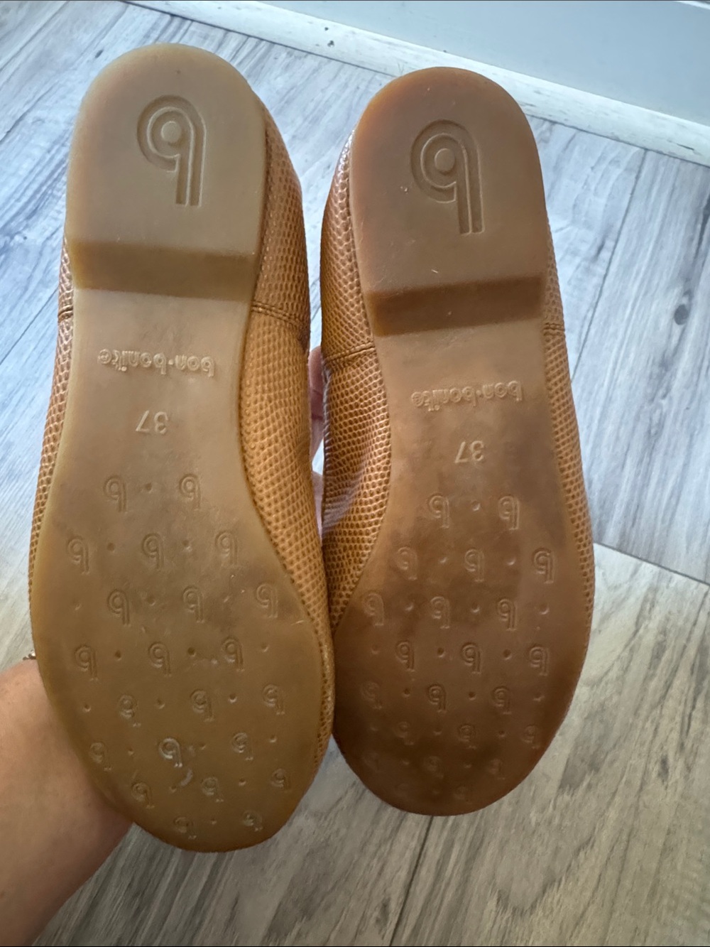 Women’s Tan Ballet Flats with Bow Accent leather 37 - Picture 6 of 10